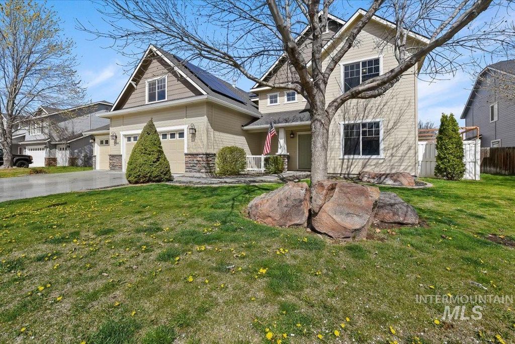 Photo of 17368 Chouteau Avenue, Nampa, ID 83687 (MLS # 98981251)