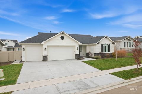 Photo of 12616 S Teano Ave, Nampa, ID 83686 (MLS # 98967776)