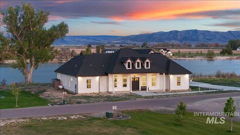 Photo of 162 S 250 Ln, Rupert, ID 83350 (MLS # 98985740)