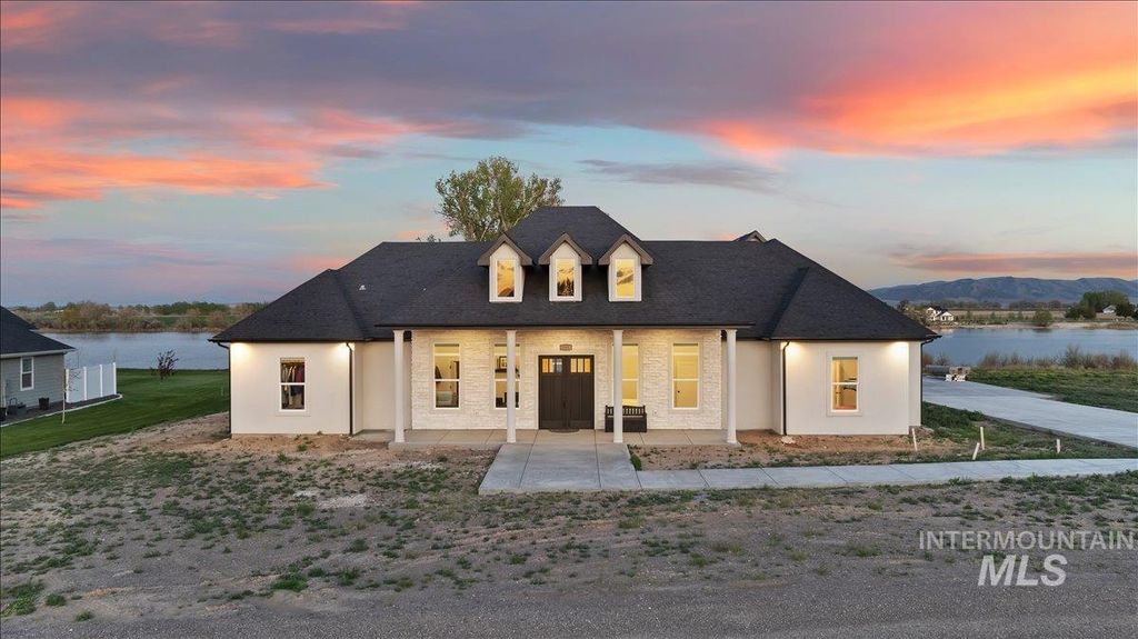 Photo of 162 S 250 Ln, Rupert, ID 83350 (MLS # 98985740)