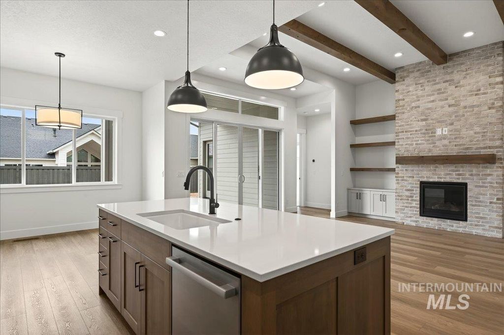 Photo of 844 E Escalation St, Meridian, ID 83642 (MLS # 98981374)