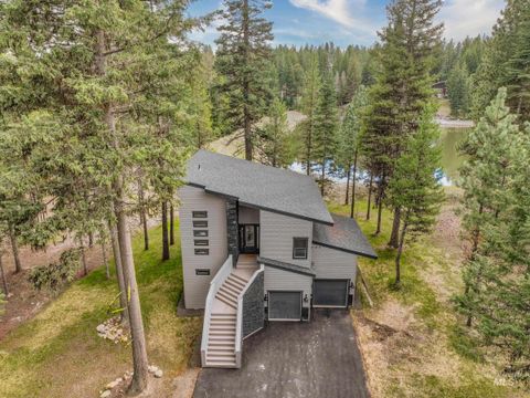 Photo of 108 Eagle Shores, McCall, ID 83638 (MLS # 98985468)