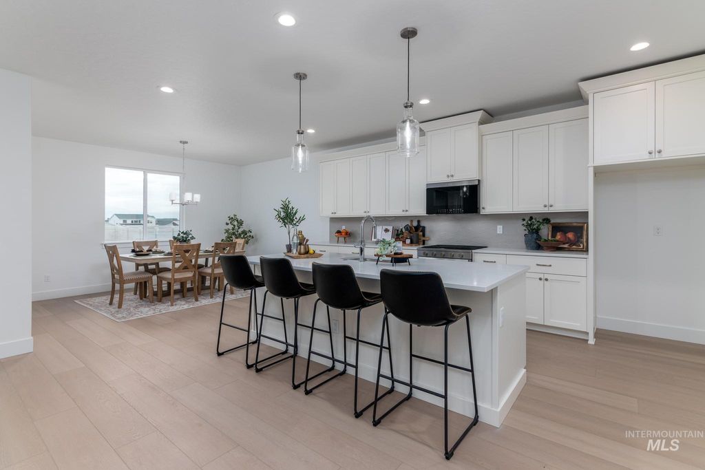 Photo of 2606 N Morehouse Ave, Eagle, ID 83616 (MLS # 98978991)