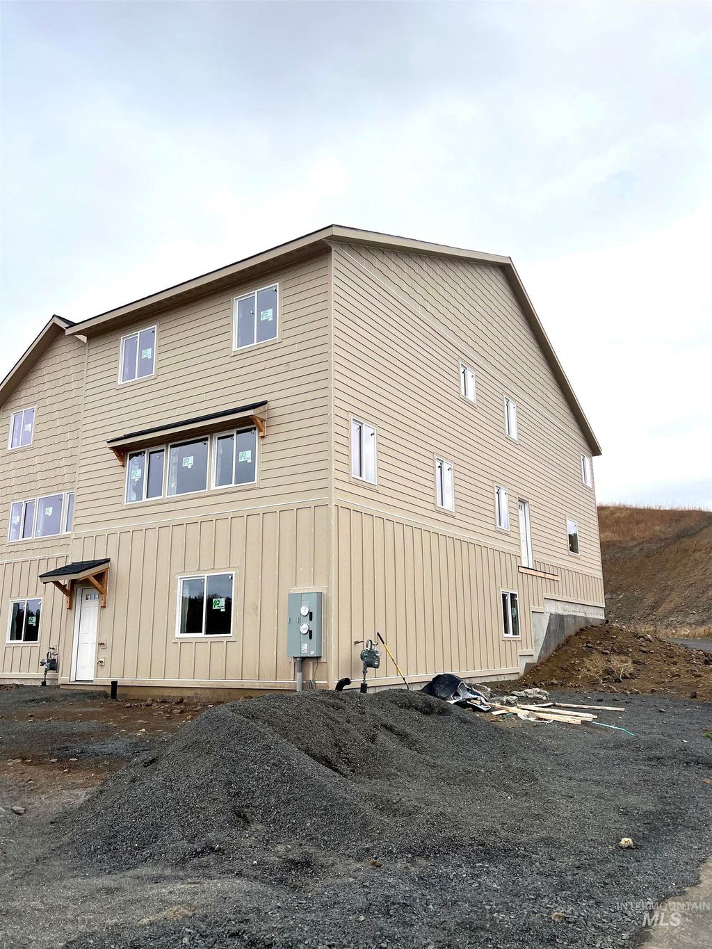 Photo of 1385 Edington Ave, Moscow, ID 83843 (MLS # 98966123)