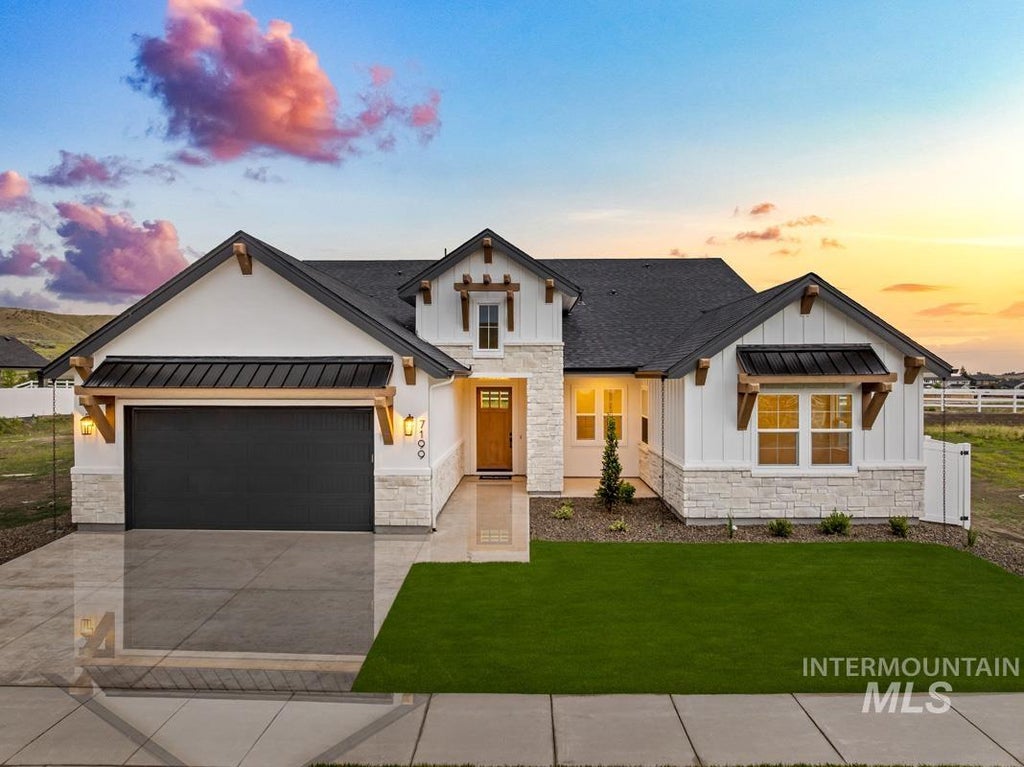 Photo of 14133 N Goldfinch Ave, Boise, ID 83714 (MLS # 99000299)