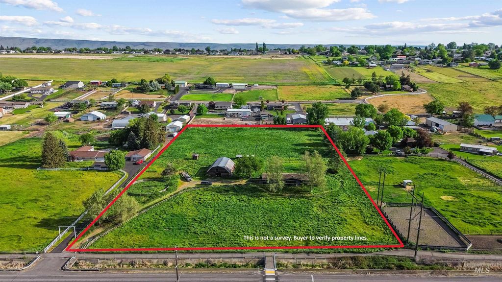 Photo of 1963 Tammany Creek Rd, Lewiston, ID 83501 (MLS # 98985738)