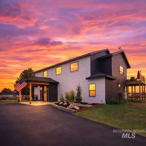 Photo of 8365 Rustin Road, Middleton, ID 83644 (MLS # 98955117)