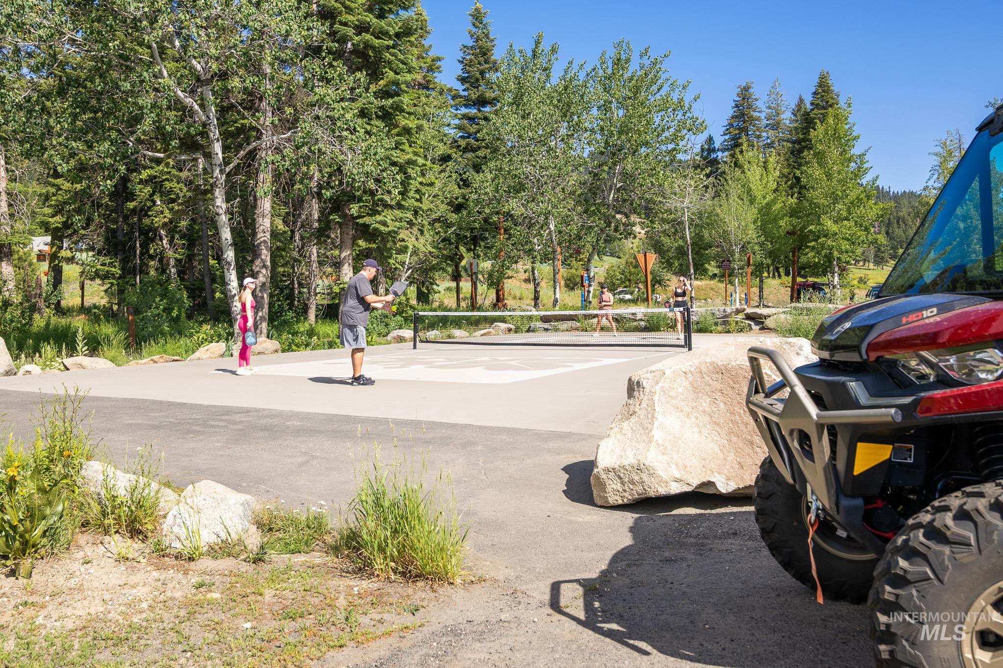 Pickleball Courts at Tamarack Resort