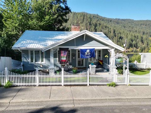 703 Johnson Avenue Orofino ID 83544