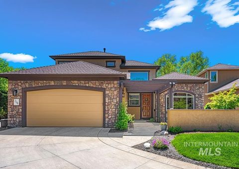 Photo of 2148 S Links Place, Eagle, ID 83616 (MLS # 98986933)