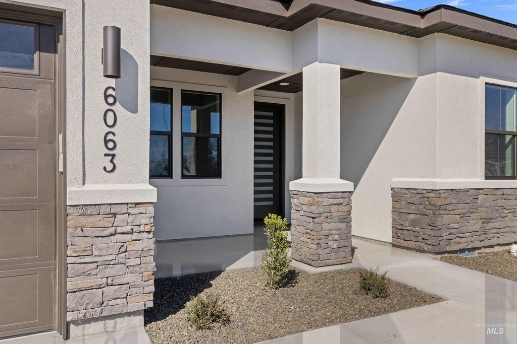 Photo of 3 E Dart Drive, Boise, ID 83716 (MLS # 98984274)