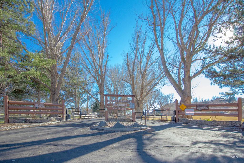 Photo of 4485 Silver Creek Rd, Buhl, ID 83316 (MLS # 98983986)
