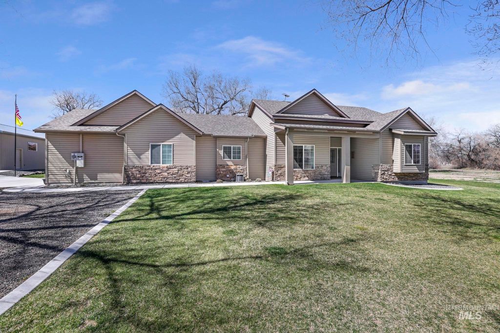 Photo of 4485 Silver Creek Rd, Buhl, ID 83316 (MLS # 98983986)