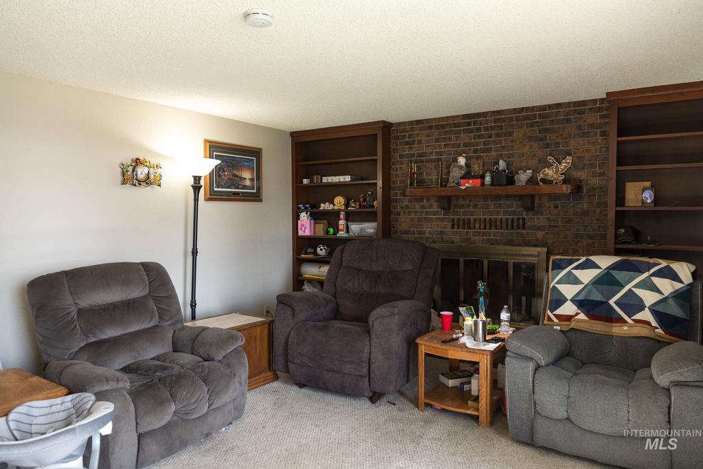 Photo of 1145 SW 11th Avenue, Ontario, OR 97914 (MLS # 98982792)