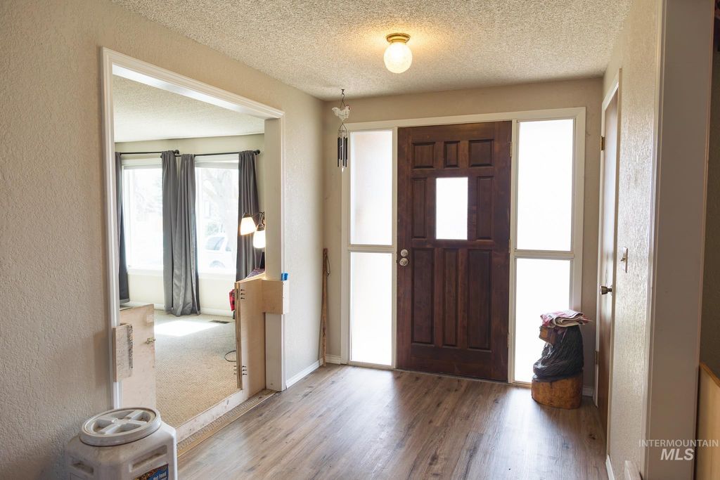 Photo of 1145 SW 11th Avenue, Ontario, OR 97914 (MLS # 98982792)