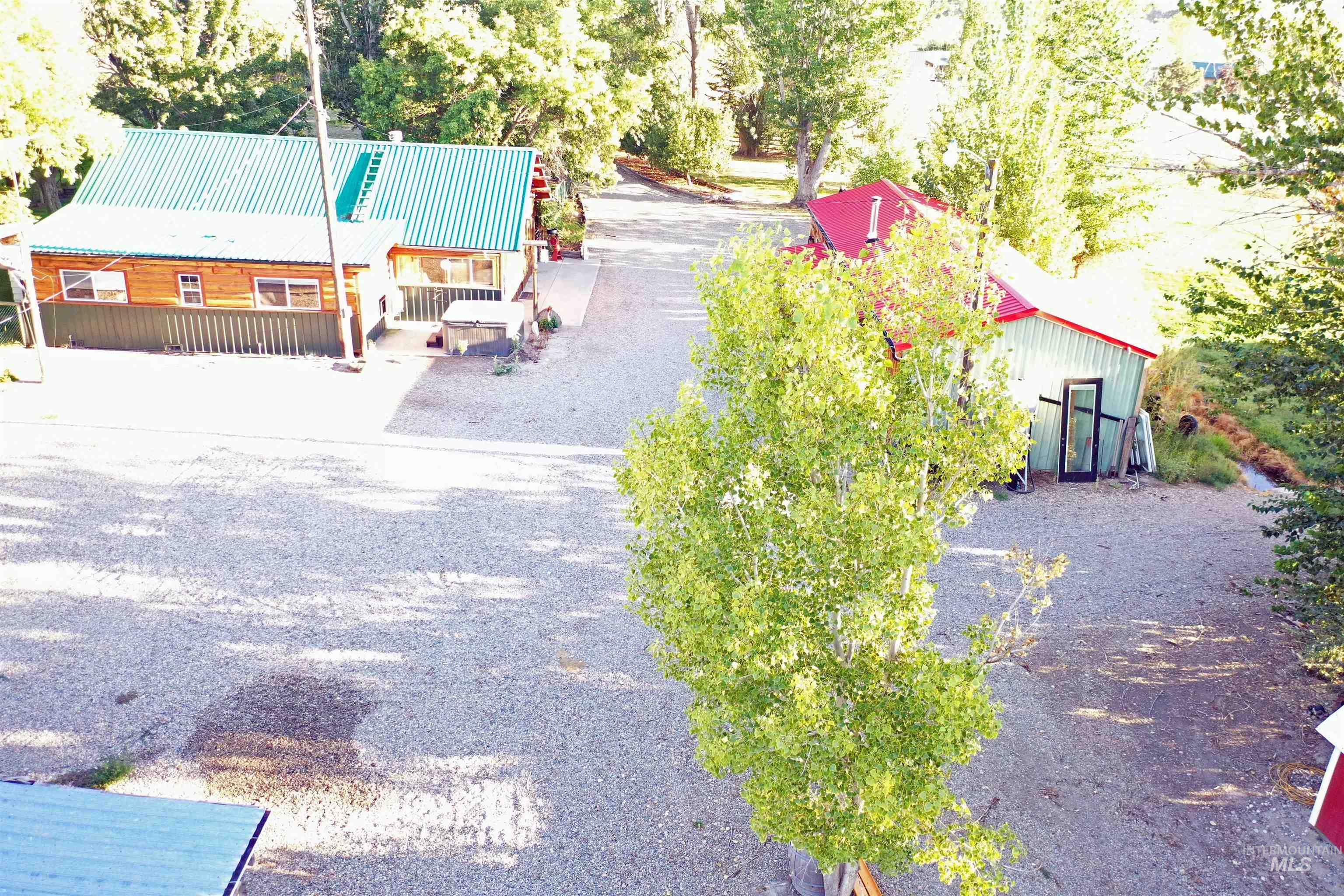 Aerial view of property and surrounding area