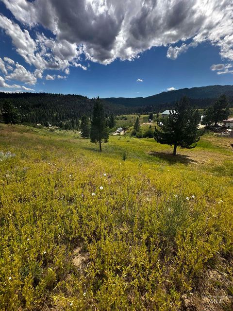 Photo of TBD Gold Fork Ridge Rd-1.03 Acres, Boise, ID 83716 (MLS # 98993408)