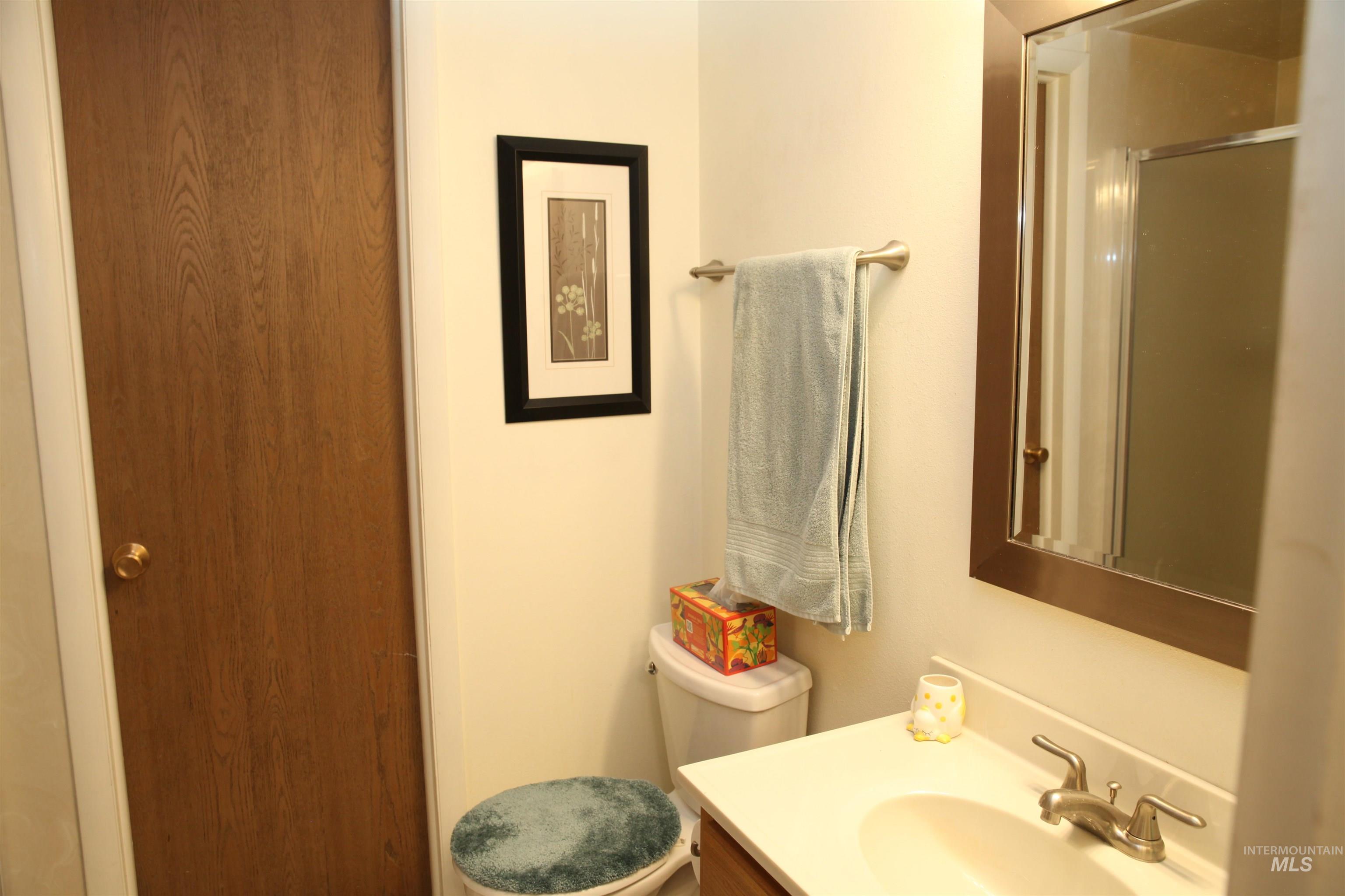 Twin Falls, Idaho 83301, United States, 4 Bedrooms Bedrooms, ,2 BathroomsBathrooms,Residential,Active,216791