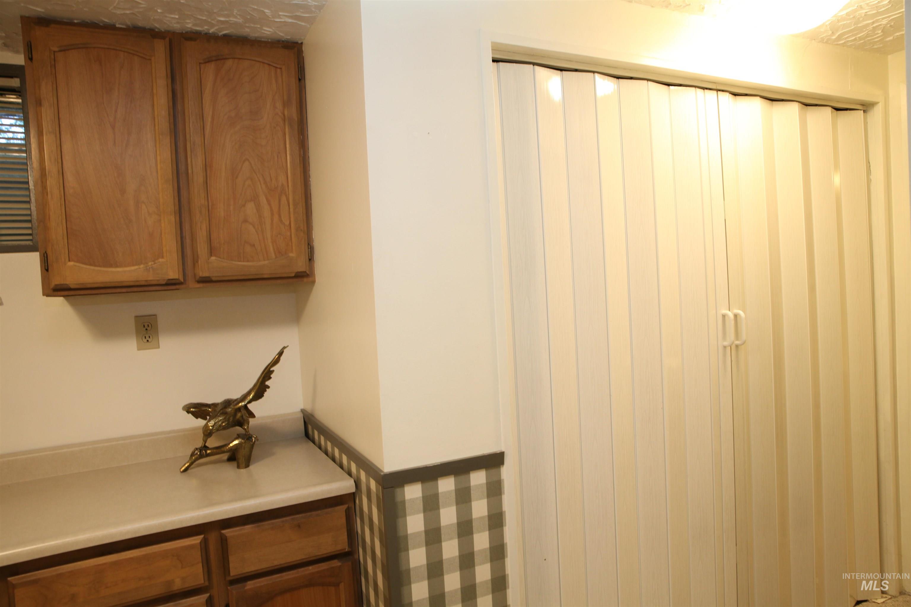 Twin Falls, Idaho 83301, United States, 4 Bedrooms Bedrooms, ,2 BathroomsBathrooms,Residential,Active,216791