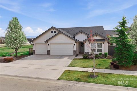 Photo of 6098 Palatino Way, Meridian, ID 83642 (MLS # 98980950)