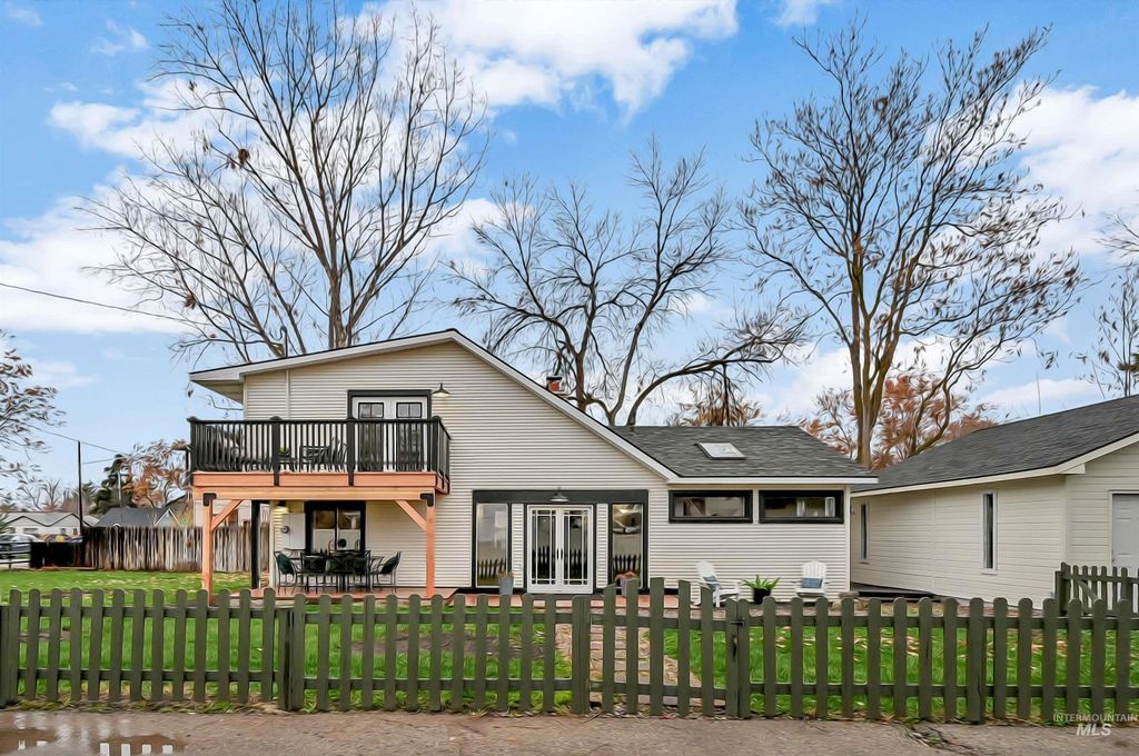 Photo of 2714 W Sunset Ave, Boise, ID 83702 (MLS # 98968294)