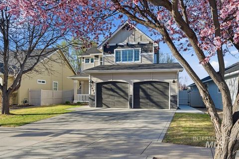 Photo of 1648 E Sagemoor Dr, Meridian, ID 83642 (MLS # 98979607)