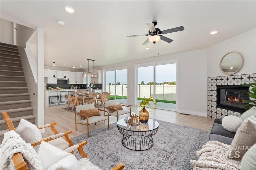 Photo of 2829 Warlander St, Meridian, ID 83642 (MLS # 98973690)