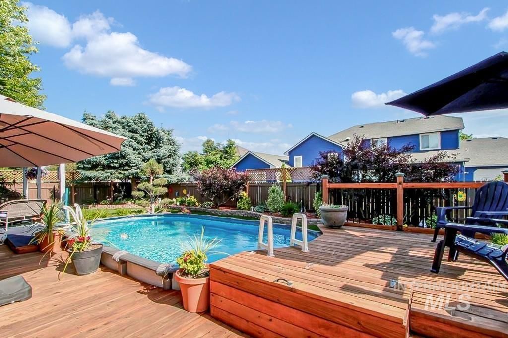 Photo of 2055 W Sunny Slope Dr, Meridian, ID 83642 (MLS # 98968926)