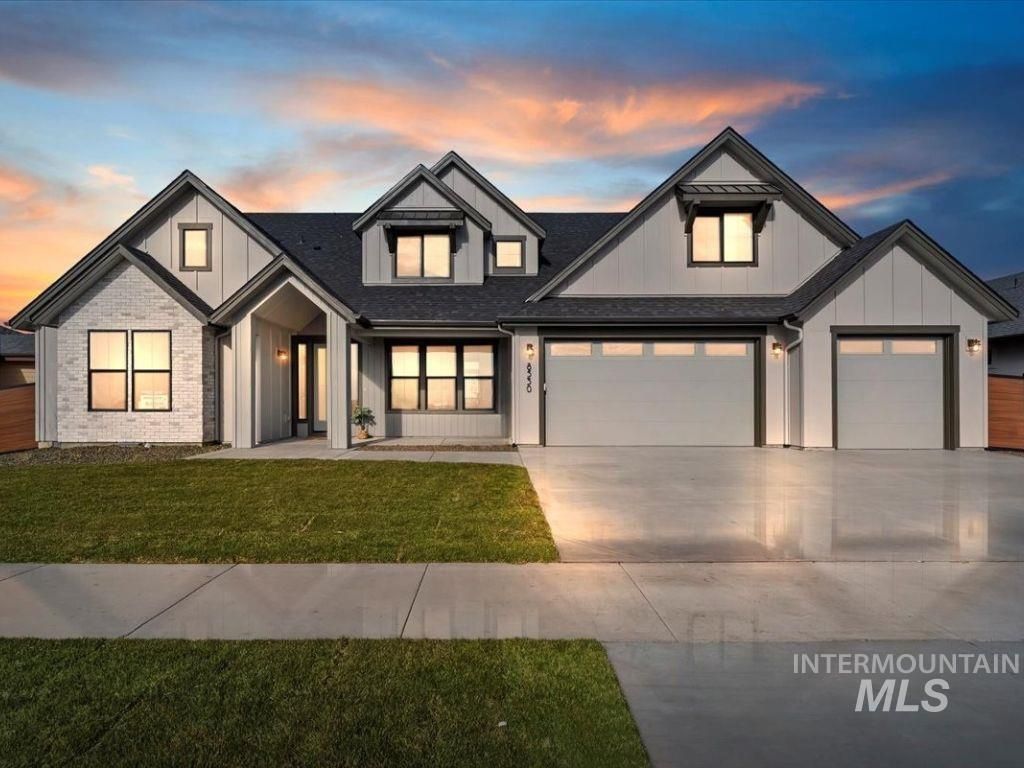 Photo of 8530 W Graye Street #Shasta XXL, Meridian, ID 83646 (MLS # 98990003)