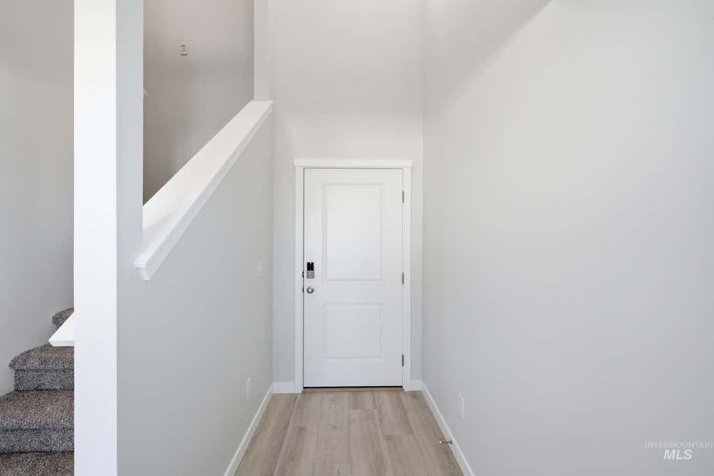 Photo of 10878 Greensboro St, Caldwell, ID 83605 (MLS # 98998489)