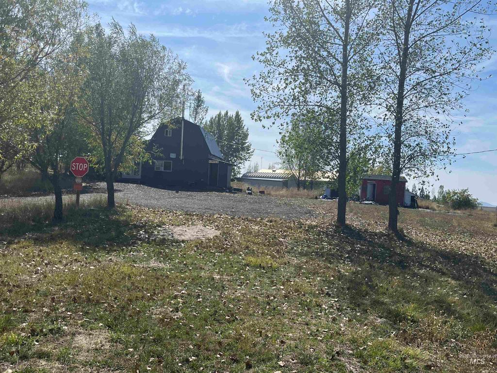 Photo of 2009 Woodland Road, Kamiah, ID 83536 (MLS # 98962385)