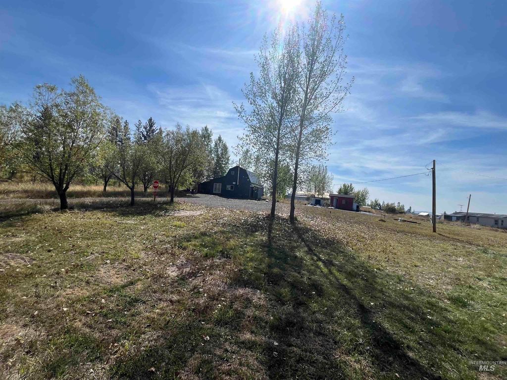 Photo of 2009 Woodland Road, Kamiah, ID 83536 (MLS # 98962385)