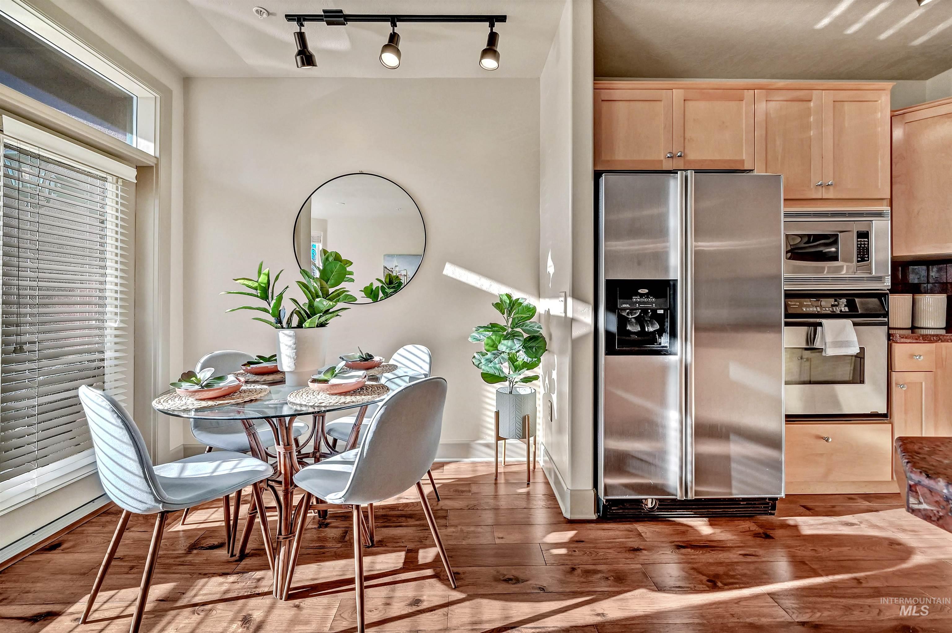 Kitchen and dining area