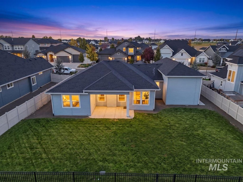 Photo of 1607 Glencoe St, Middleton, ID 83644 (MLS # 99002422)
