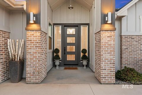 8416 W Meltwater Ln Eagle ID 83616