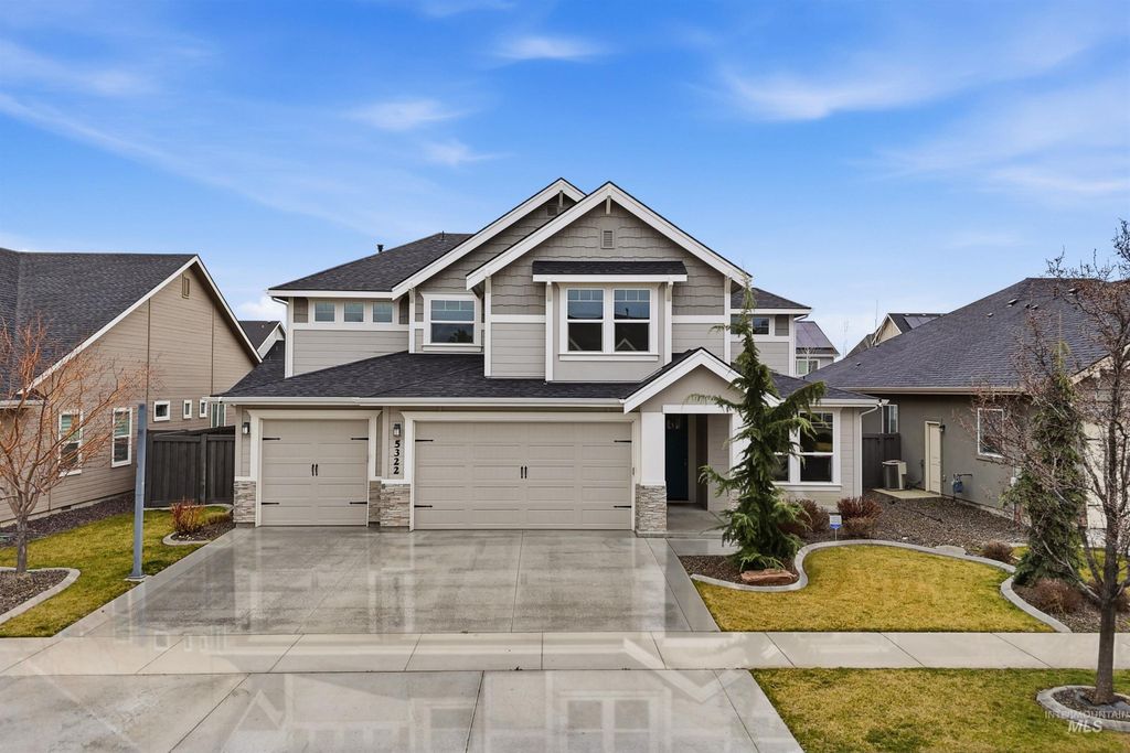 Photo of 5322 S Palatino Ave, Meridian, ID 83642 (MLS # 98976975)
