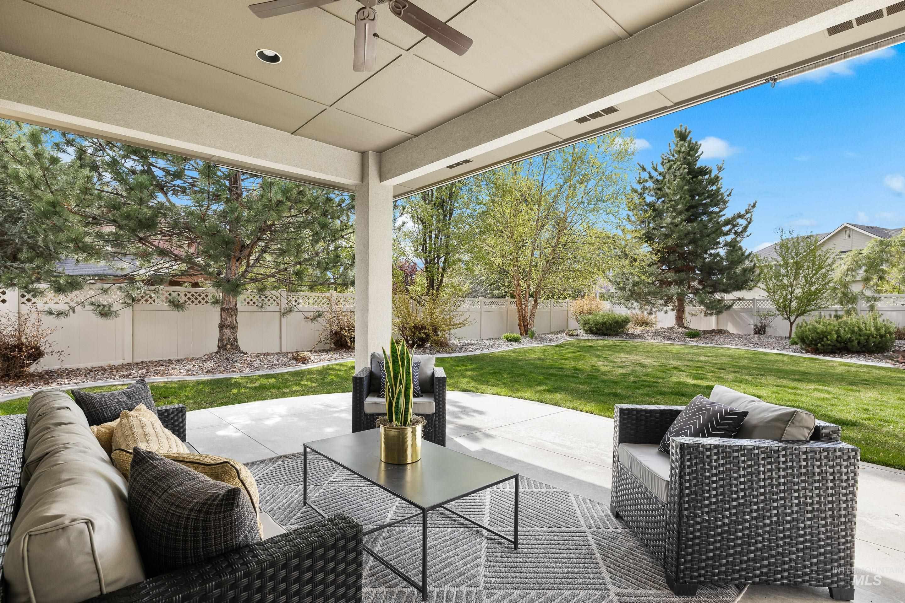 2107 W San Remo Drive