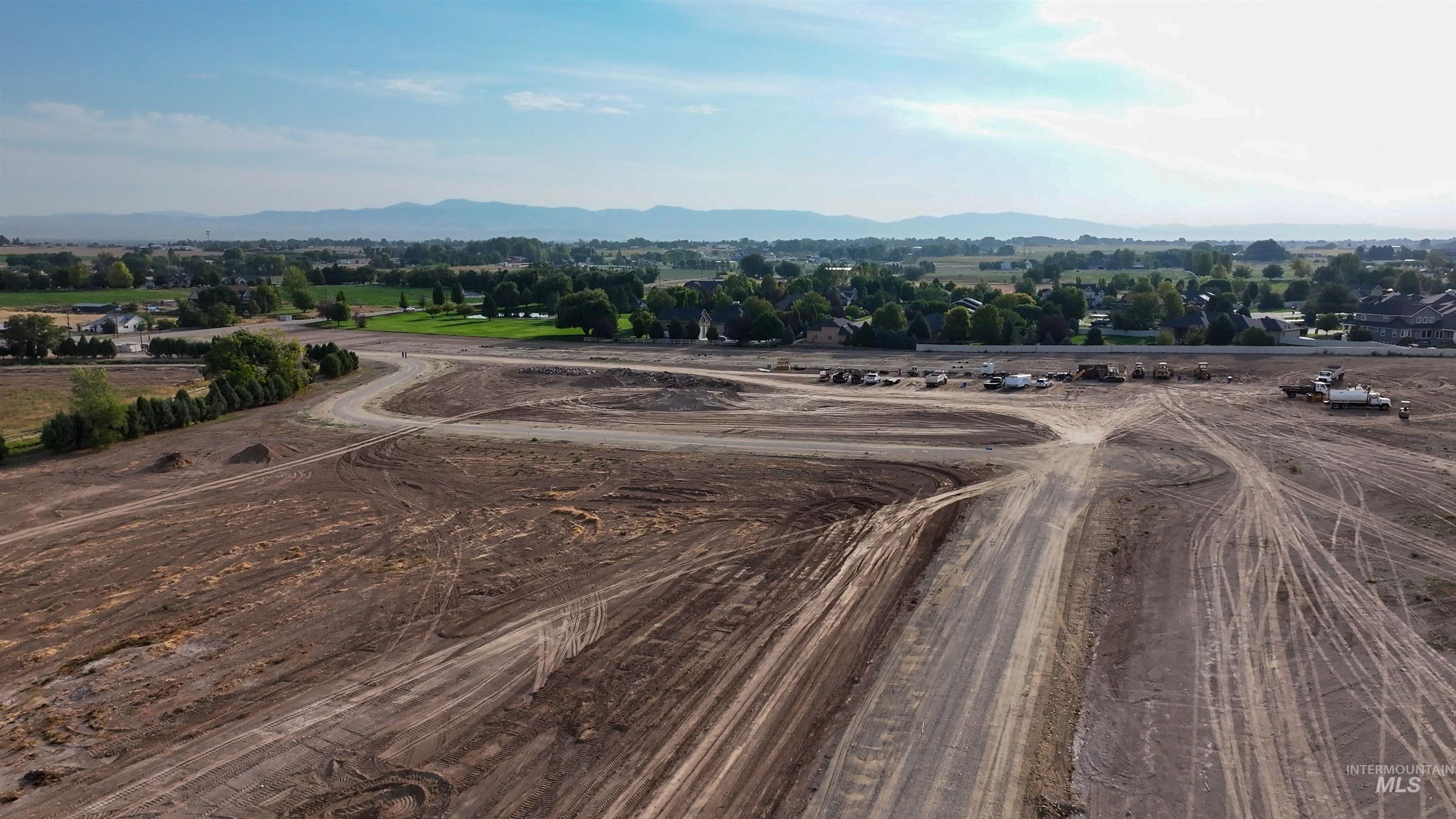 6261 W Lily Creek Ln