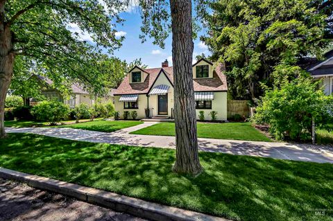 913 N 22nd St Boise ID 83702