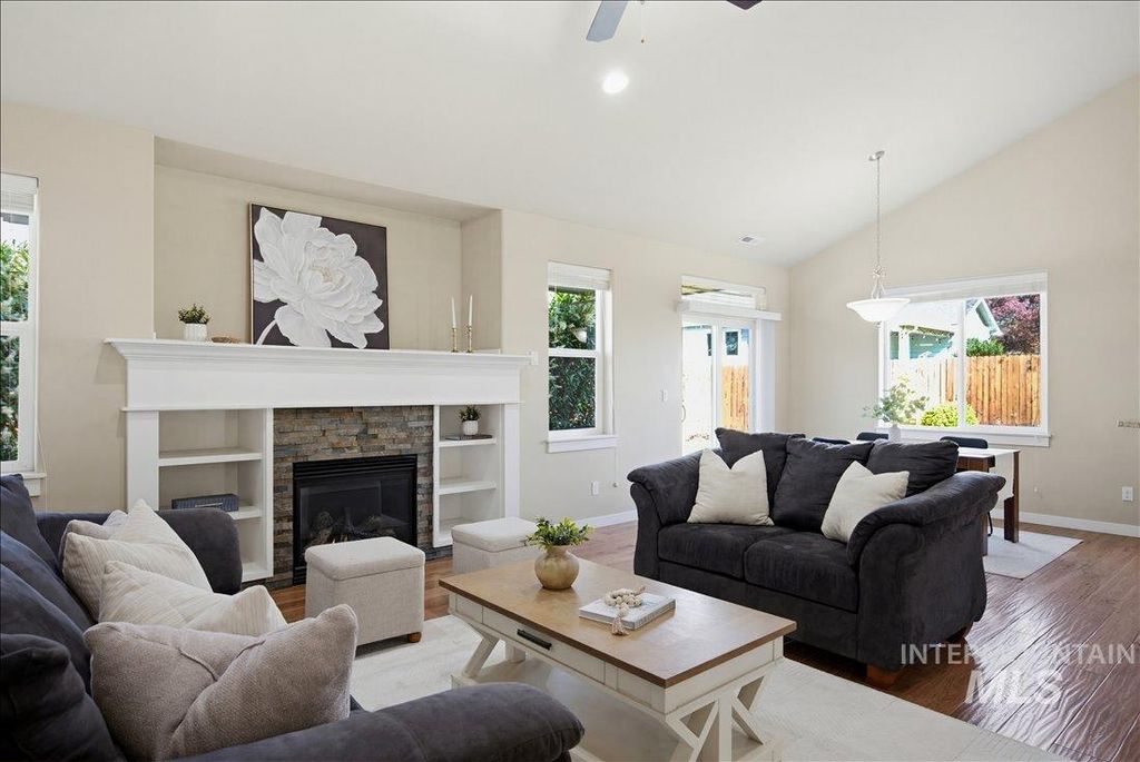 Photo of 7508 W Skylight St, Boise, ID 83709 (MLS # 98982617)