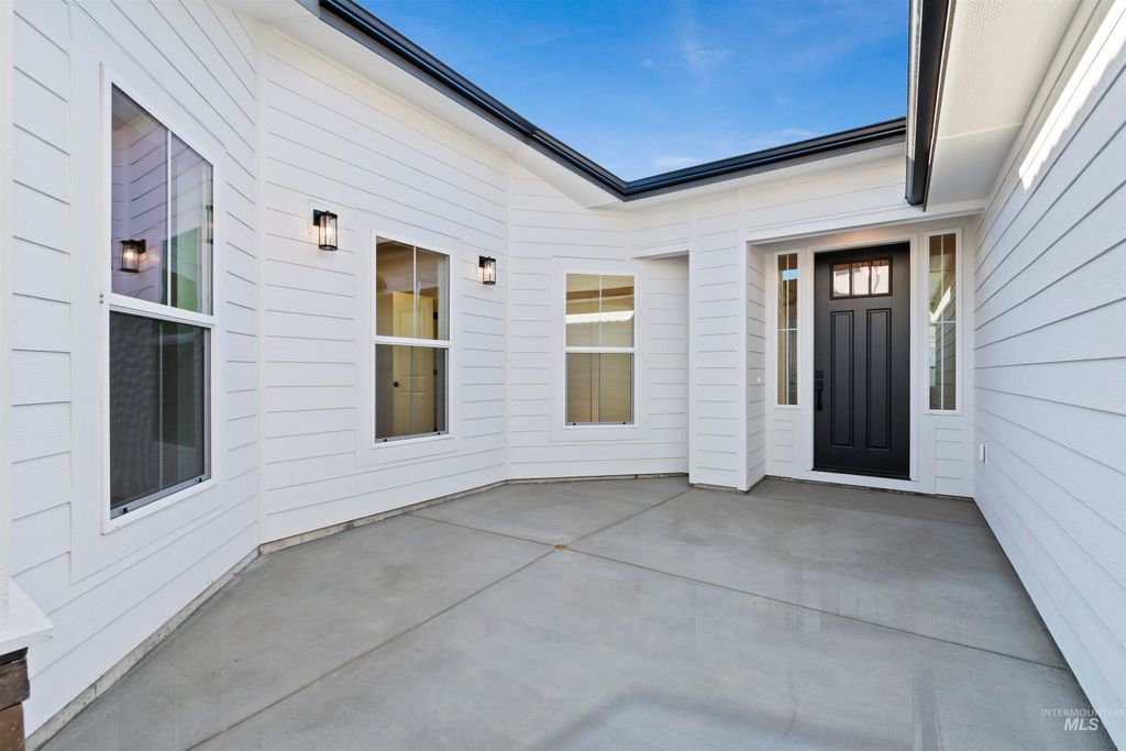 Photo of 2169 E Blakehurst St, Kuna, ID 83634 (MLS # 98963582)