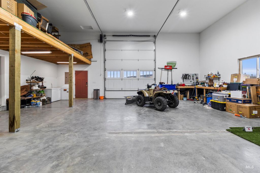 Photo of 2943 Clyde Rd, Moscow, ID 83843 (MLS # 98967854)