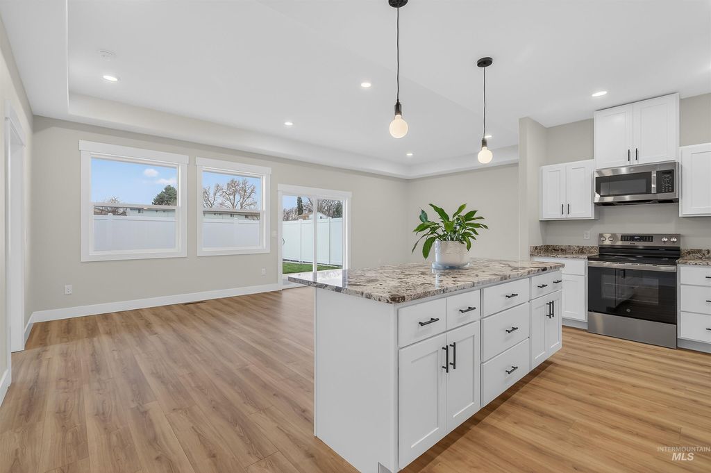 Photo of 3714 Slate Court, Lewiston, ID 83501 (MLS # 98979692)