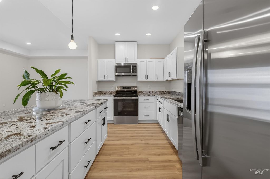 Photo of 3714 Slate Court, Lewiston, ID 83501 (MLS # 98979692)