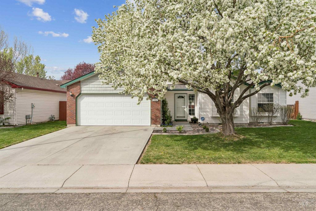 Photo of 9252 W Calico Street, Boise, ID 83709 (MLS # 98982032)