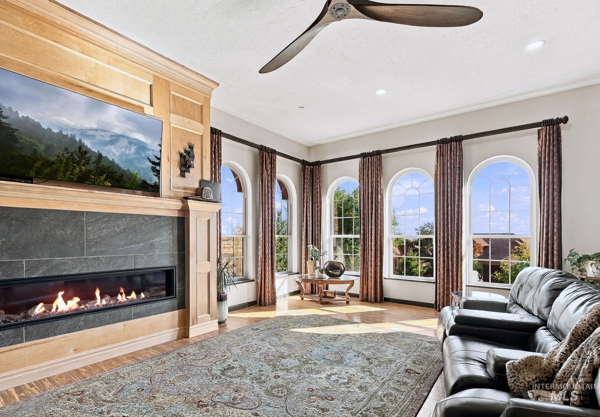 7208 Southern Vista Ct