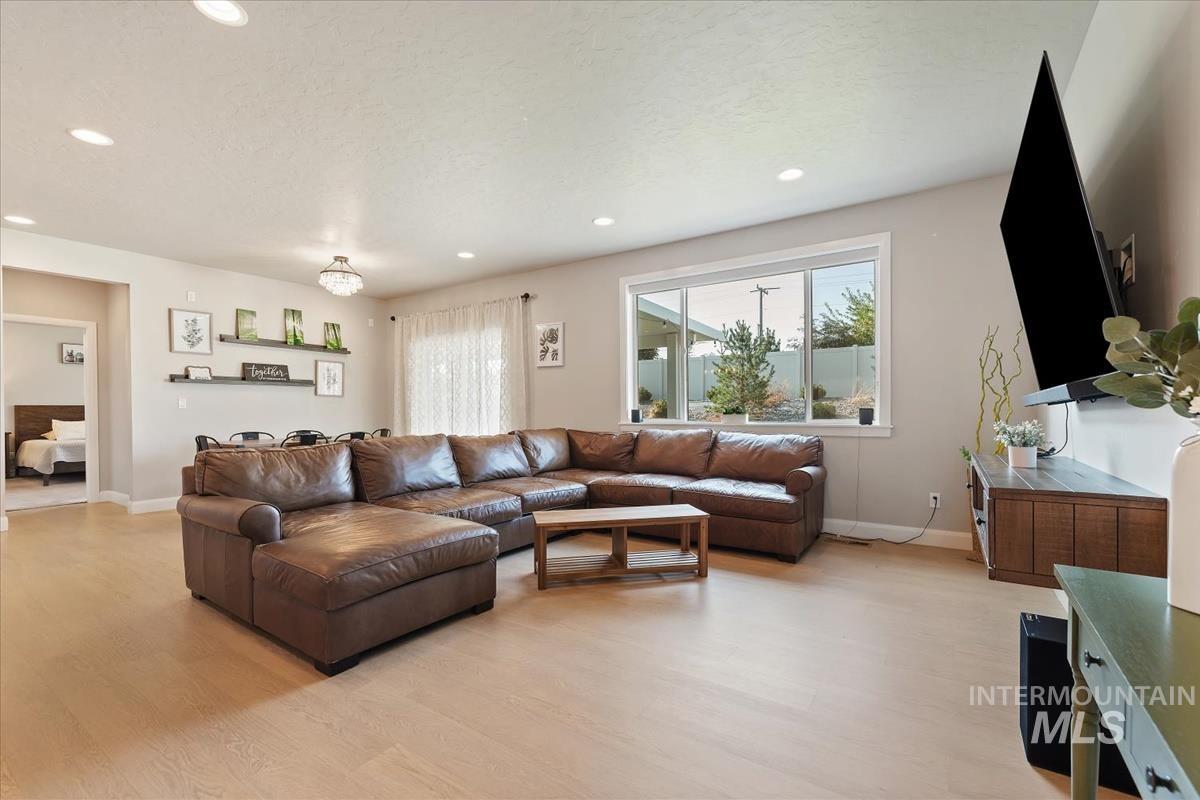 5773 W Riva Capri St