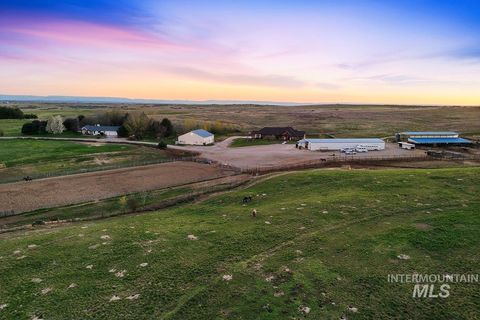 Photo of 6451 Little Freezeout Rd, Caldwell, ID 83607 (MLS # 98981099)