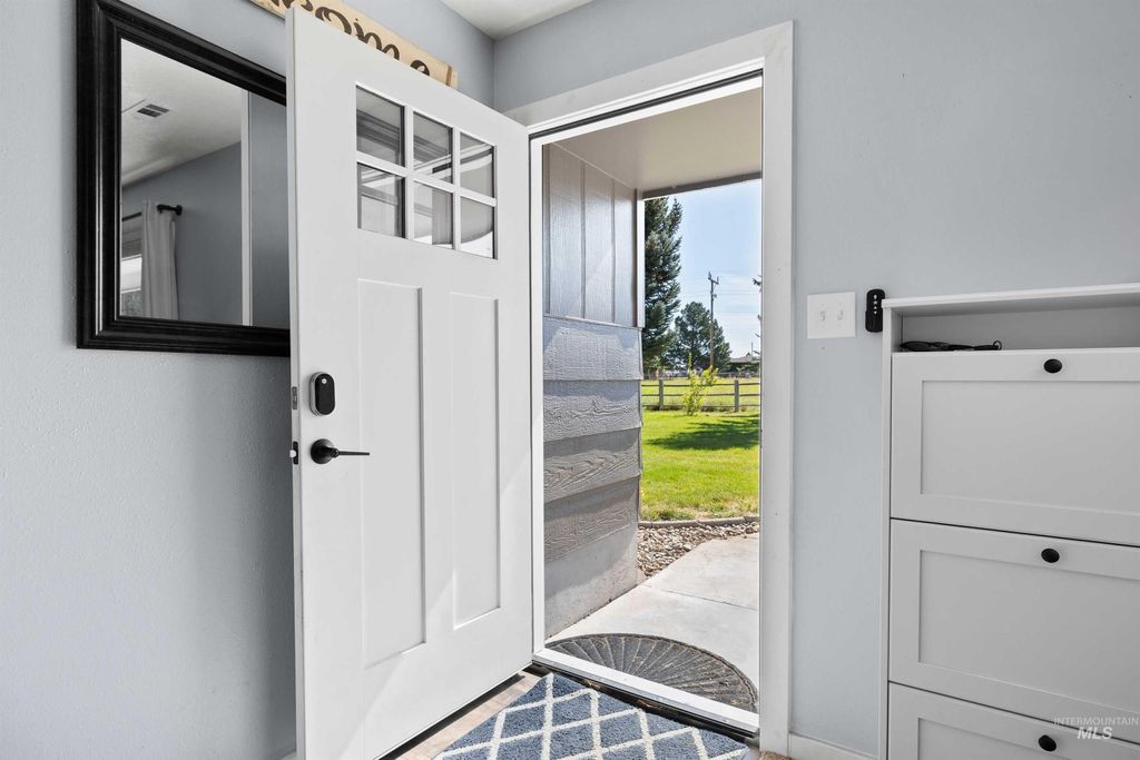 Photo of 3983 N 2300 E, Filer, ID 83328 (MLS # 98957121)