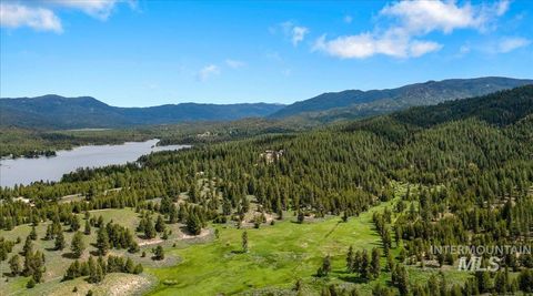 Photo of TBD Pointes Road, Cascade, ID 83611 (MLS # 98953499)